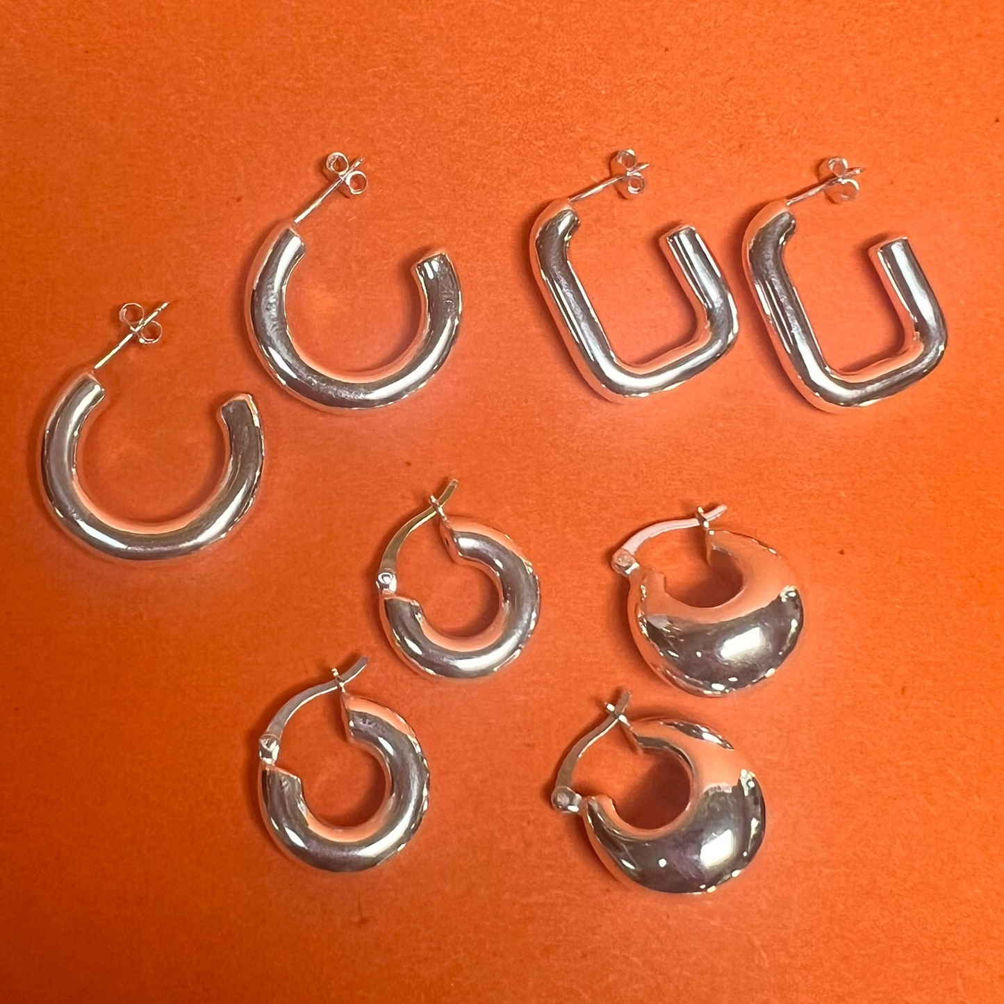 Small Chunky Circle Hinged Hoops